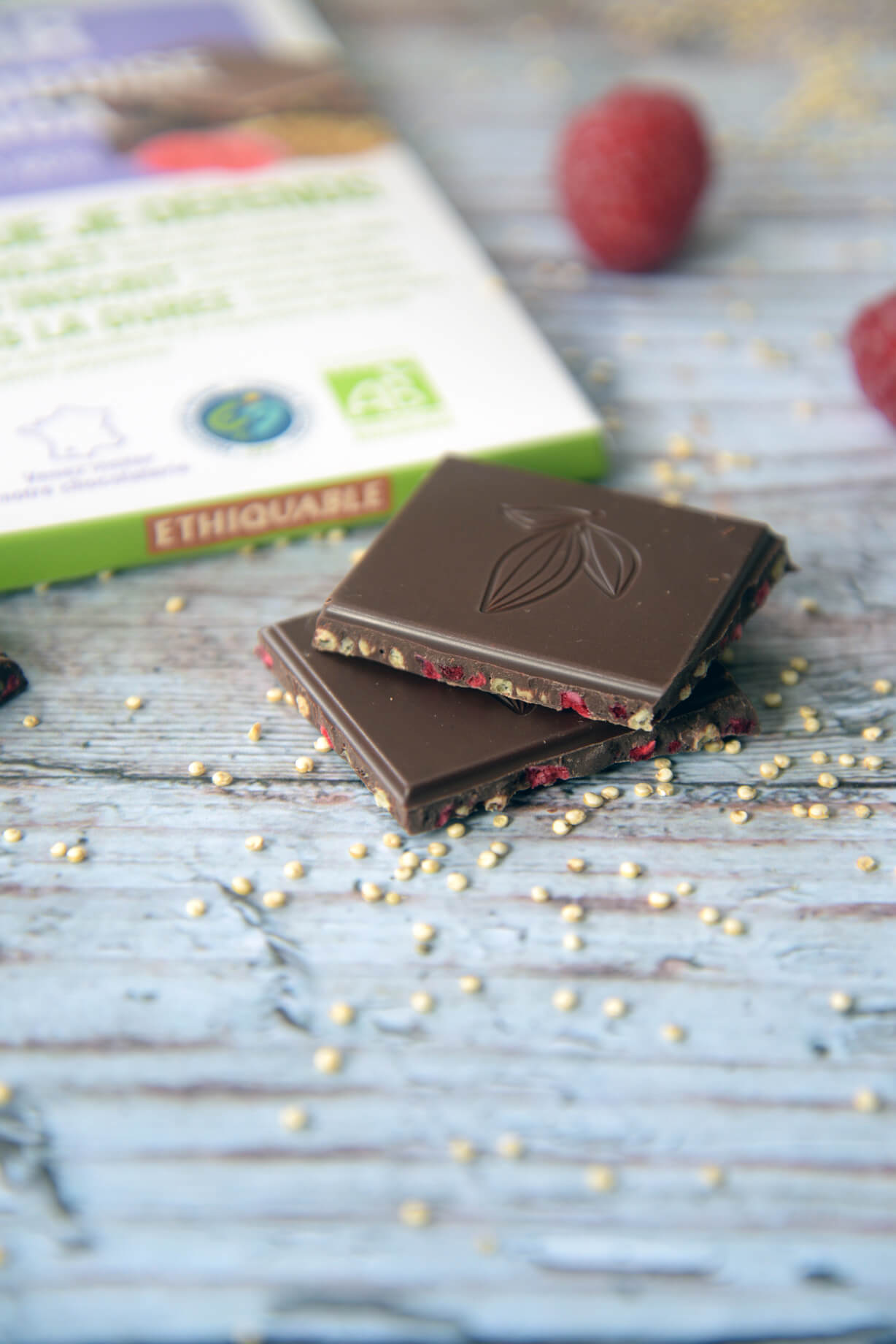 Carré Chocolat noir framboise quinoa 65% de cacao