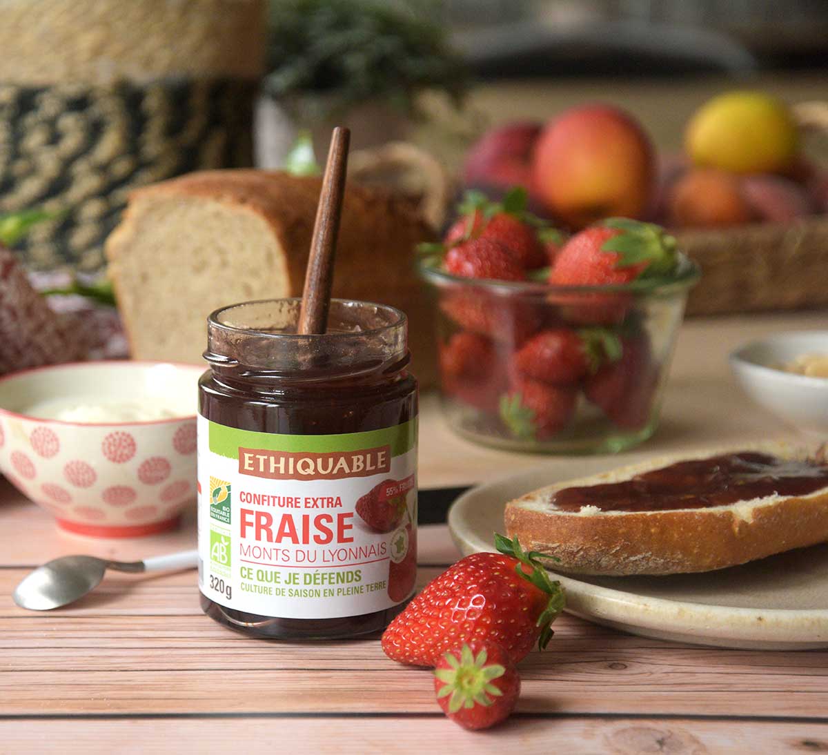 confiture fraise equitable bio france monts lyonnais Ethiquable